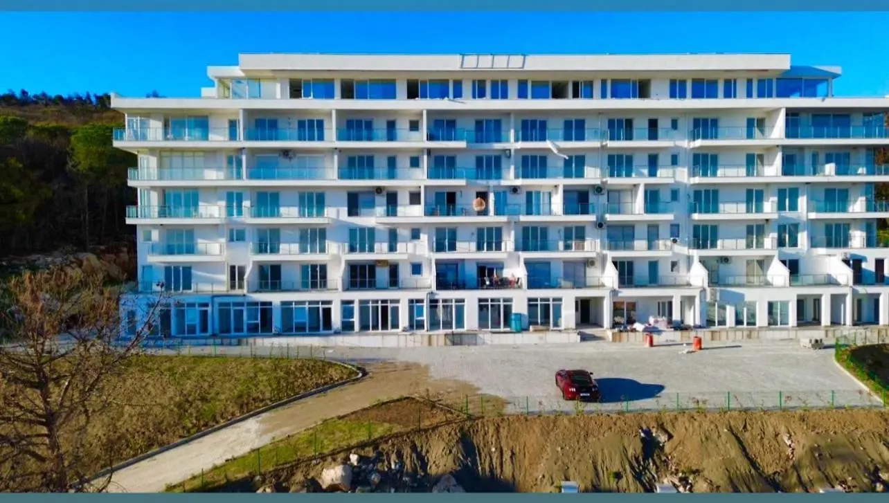Apartment Studio Rana E Hedhun Lezhe